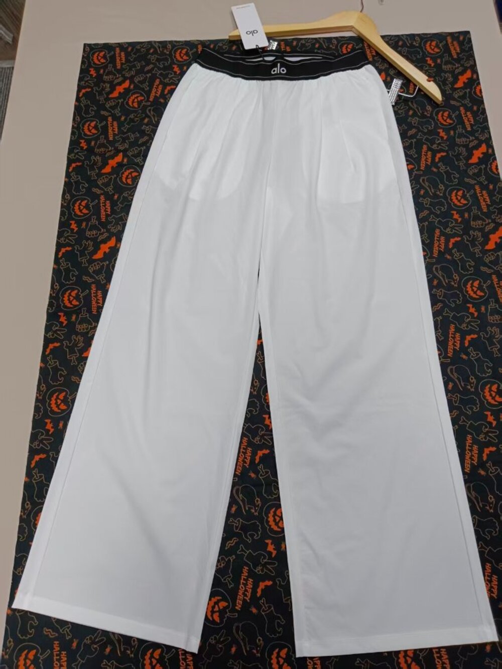 ALO Yoga Suit Up Trouser Regular💕White Straight Leg Comfortable🏐Small (S) - Picture 2 of 9